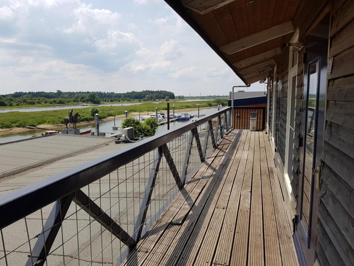 Hotel Garni Ijsselzicht Vesen Exterior foto
